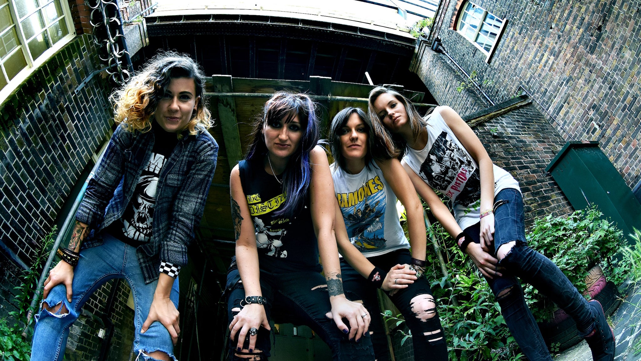 Sex Pistols Exposed: Punk Rock Royalty & The Ramonas Ignite Southampton!