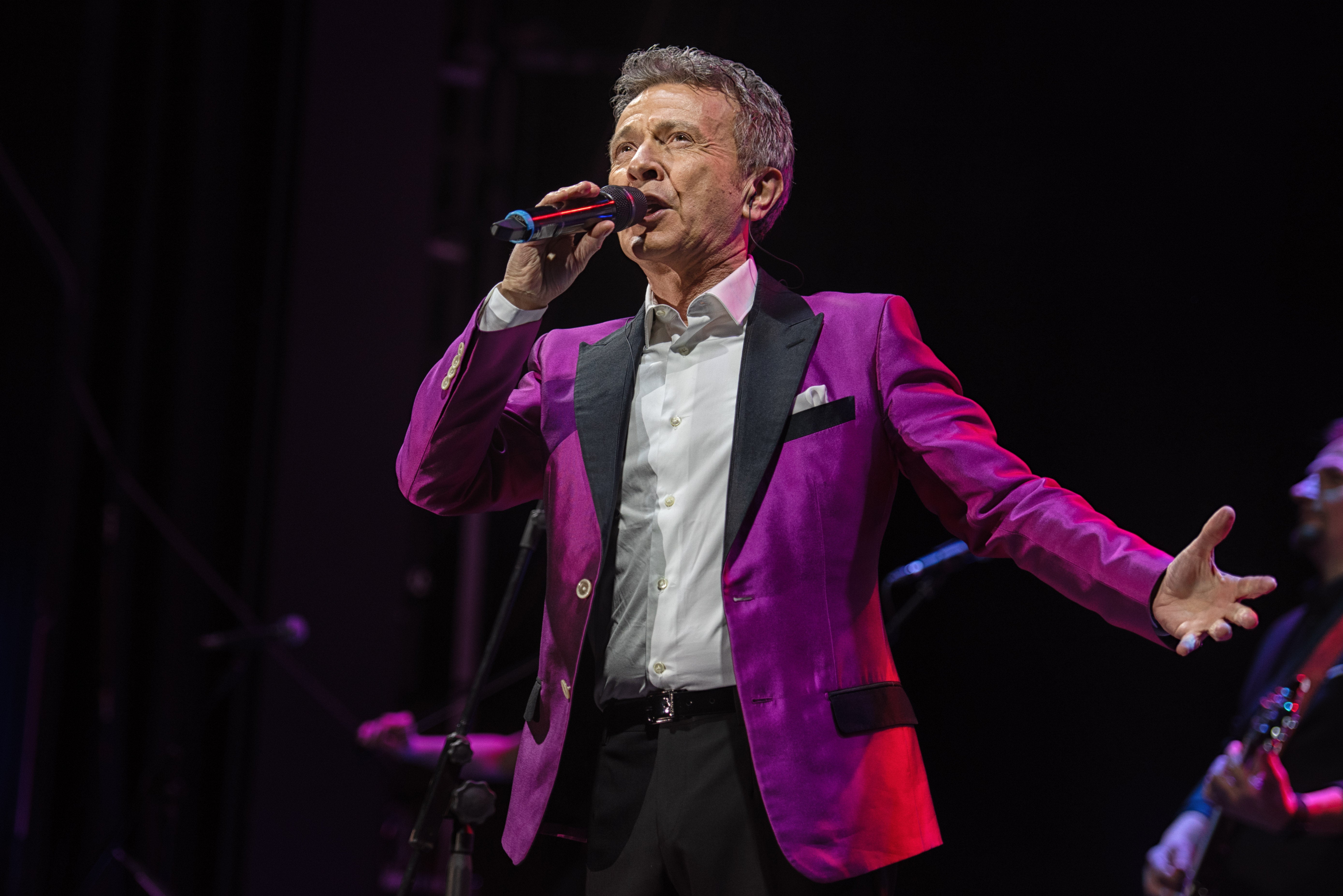 Pupo's Golden Anniversary: A World Tour Celebration in Mannheim!