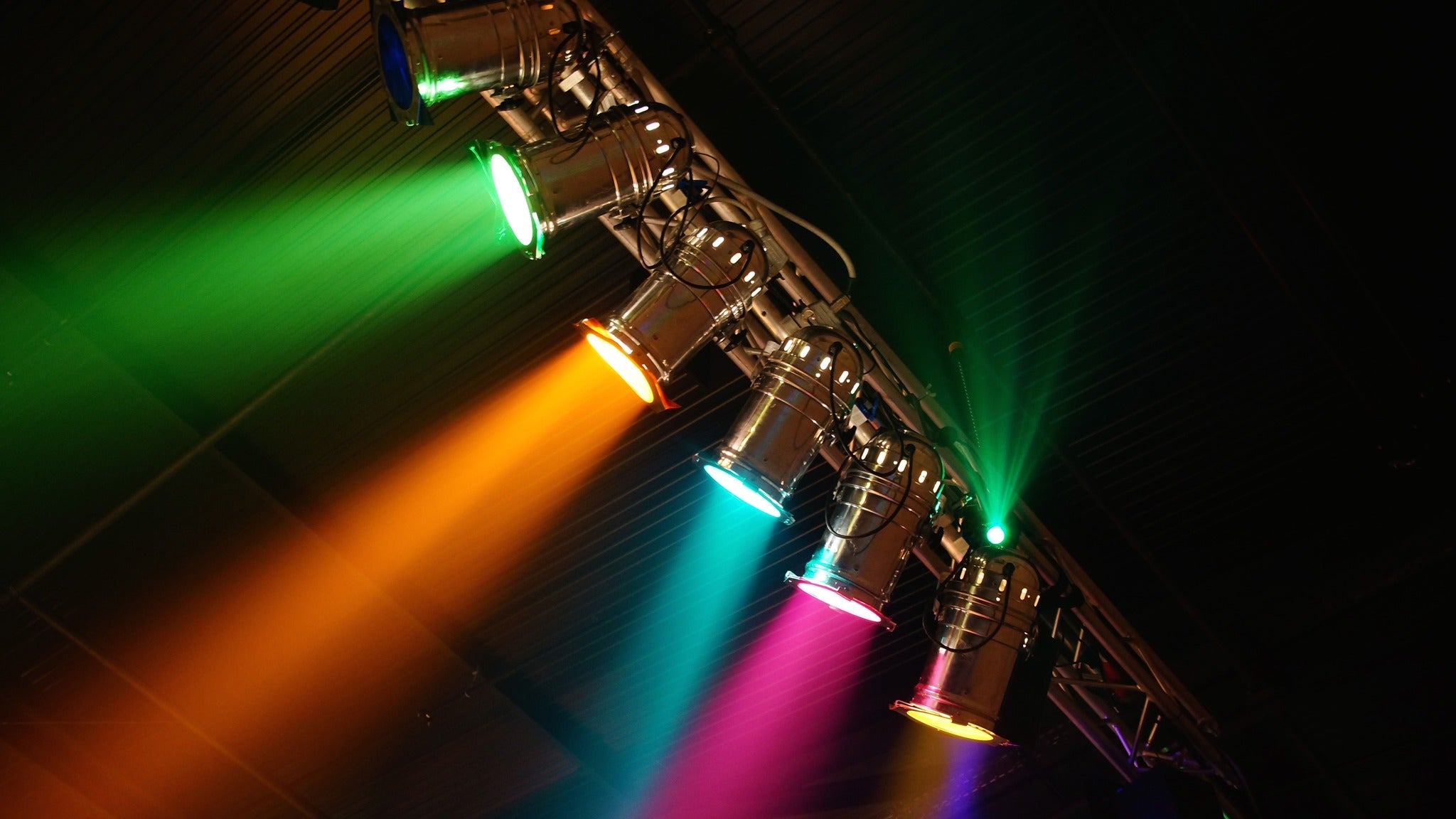 Stevie Martin's 'Clout': A Night of Unpredictable Comedy at The Wardrobe!