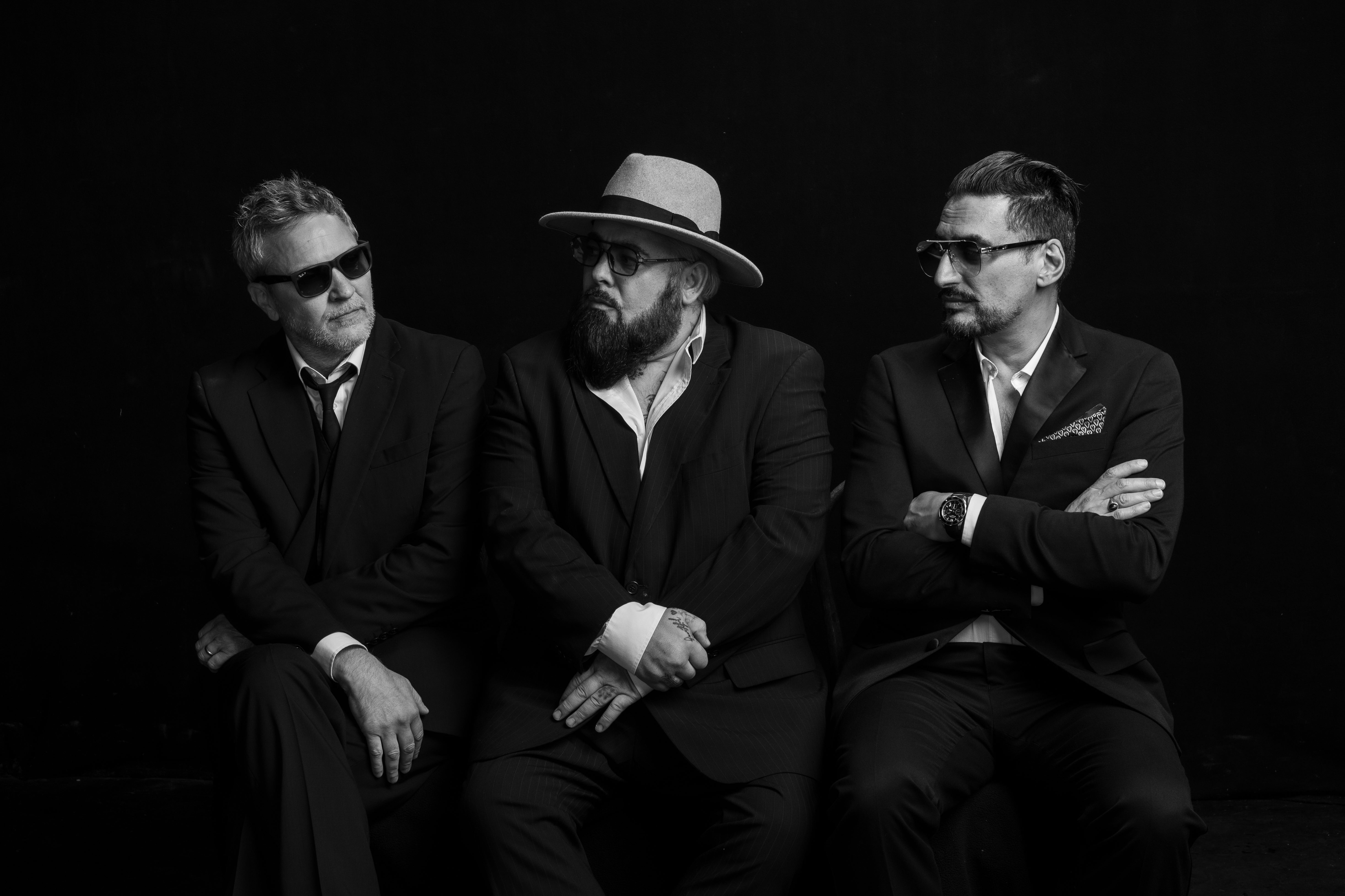 Fun Lovin' Criminals: Cool Vibes Hit Portsmouth's Wedgewood Rooms!