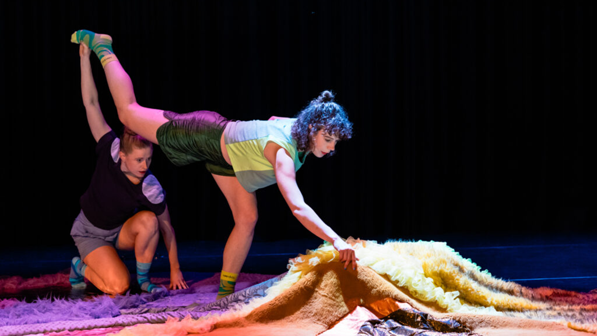 Magical Theatre Awaits: MAN || CO at Caprera Openluchttheater!