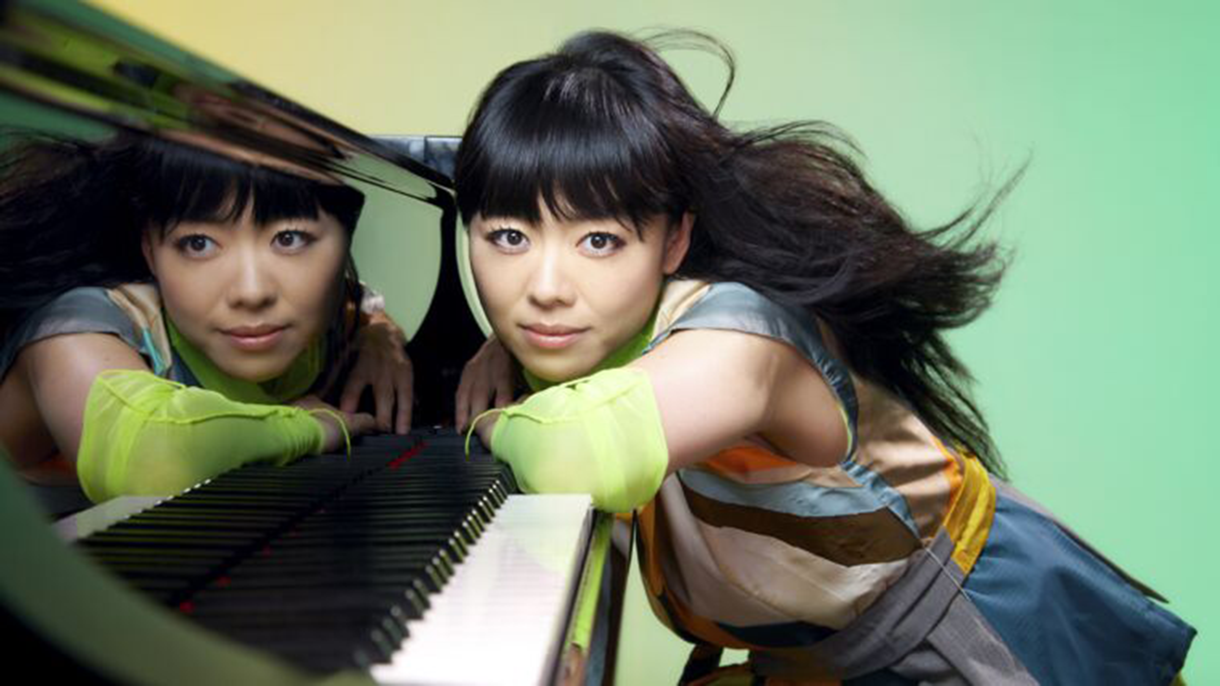 Hiromi's Sonicwonder: A Fusion Jazz Spectacle in Eindhoven!