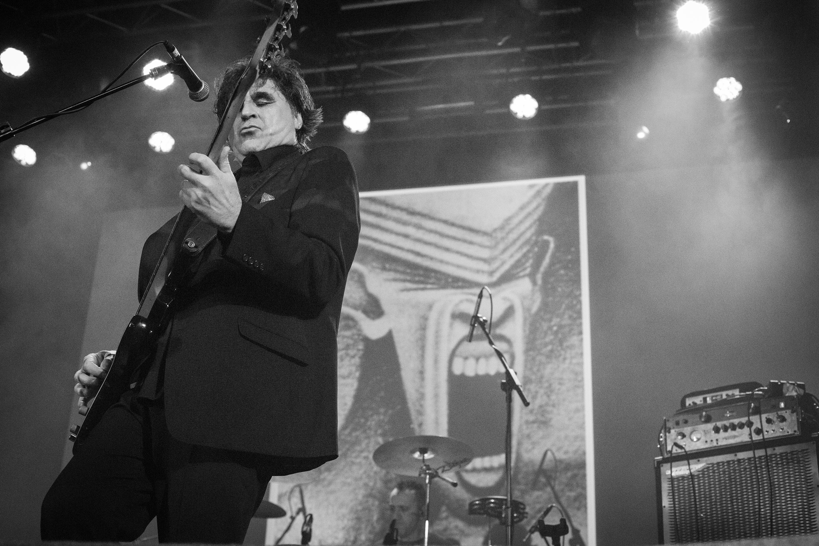 Echoes of Alternative Rock: Chameleons UK Live at Bristol's Trinity Arts Centre