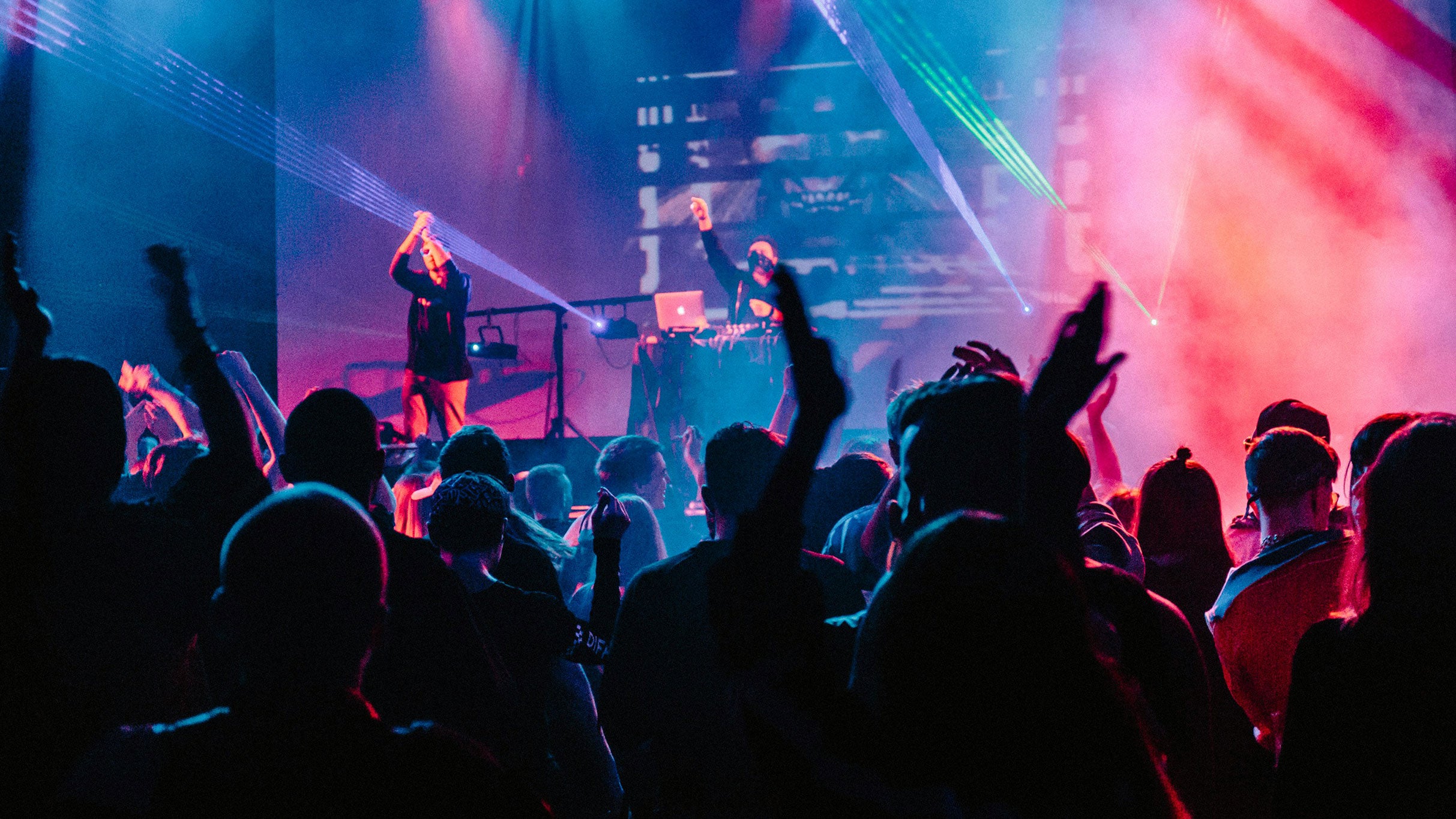 From Fall To Spring: A Night of Melodic Magic at Effenaar, Eindhoven