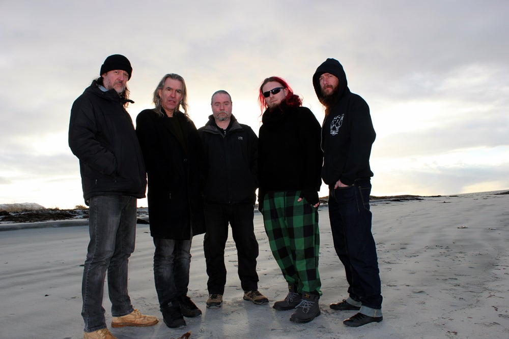 New Model Army: Post-Punk Legends Rock Dinslaken's Burgtheater!