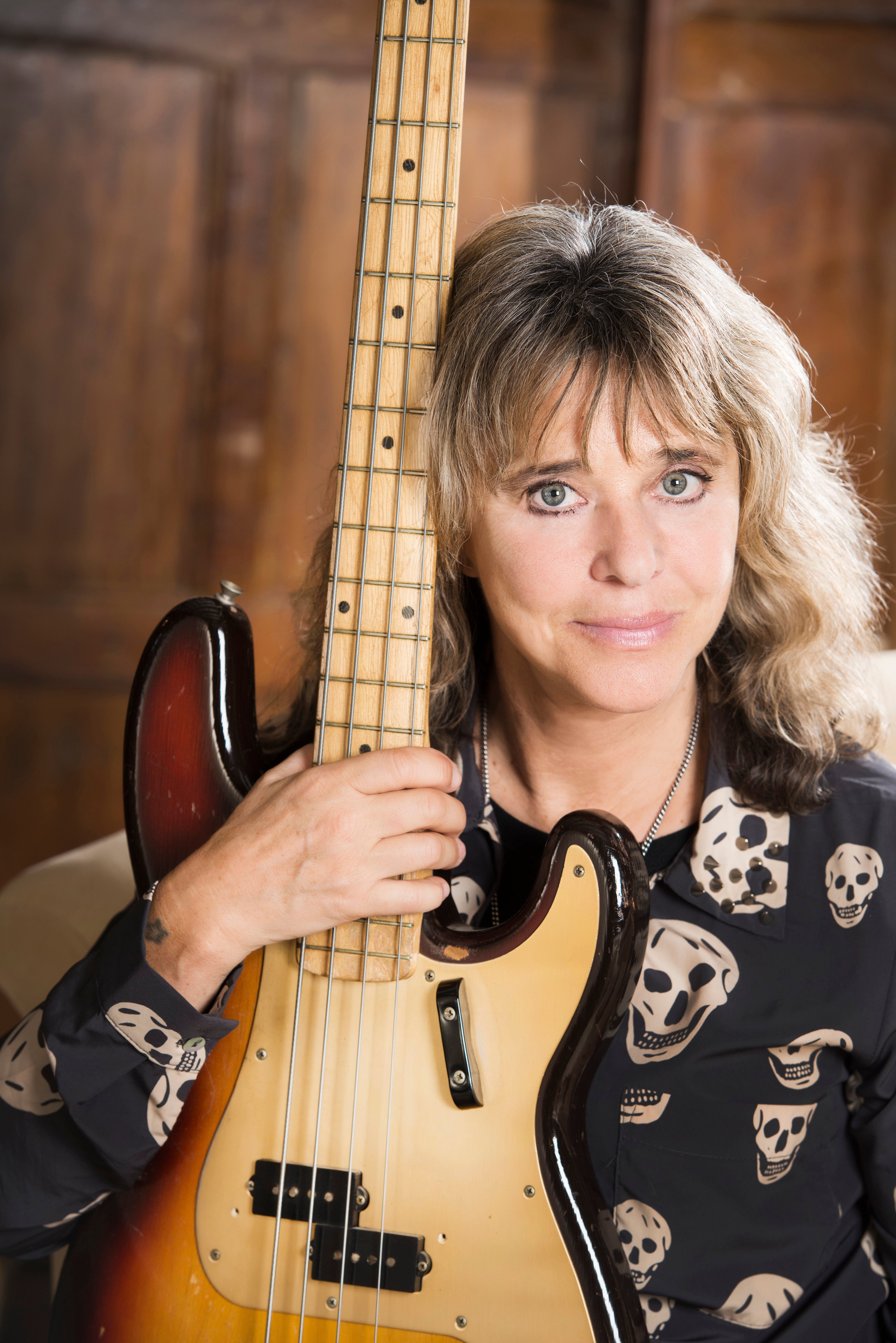 Suzi Quatro Rocks Dinslaken: A Night of Legendary Hits!