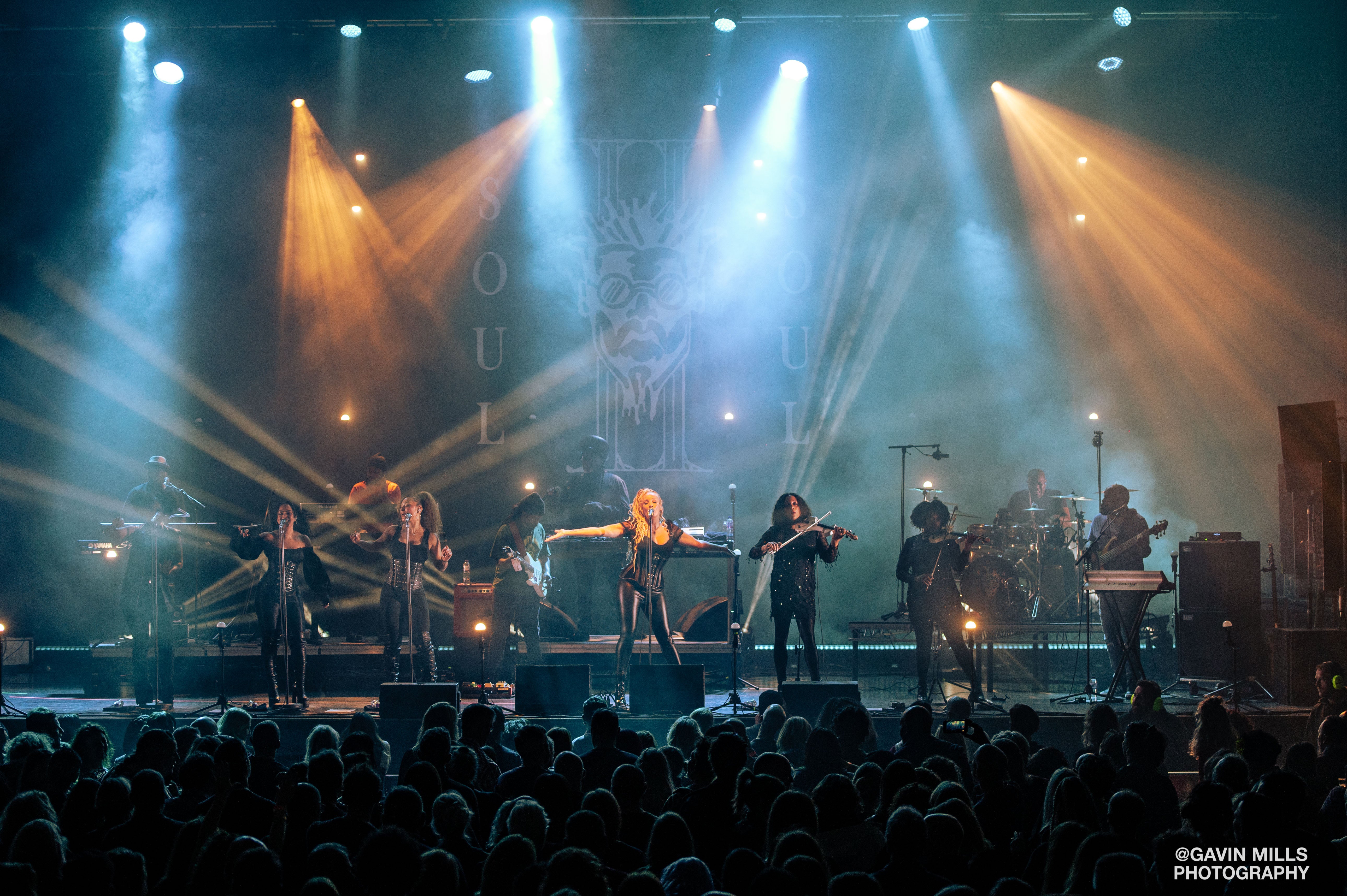 Soul II Soul's Groovy Revival: A Night of Classic R&B at Liverpool Cathedral!