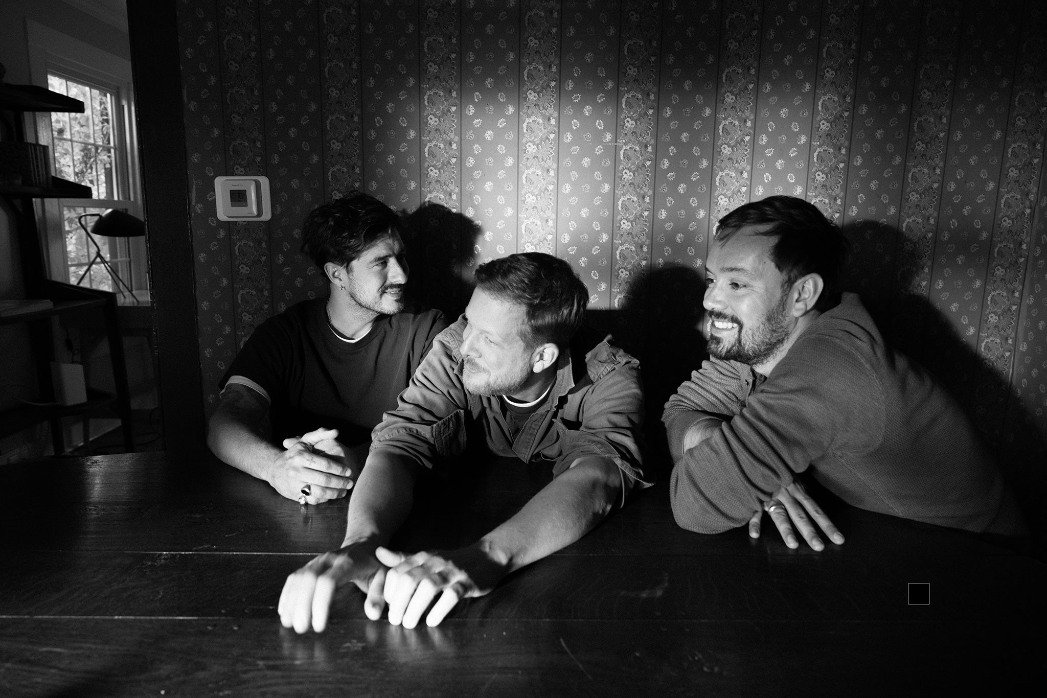 Mumford & Sons Light Up Antwerp: VIP Experience Awaits!