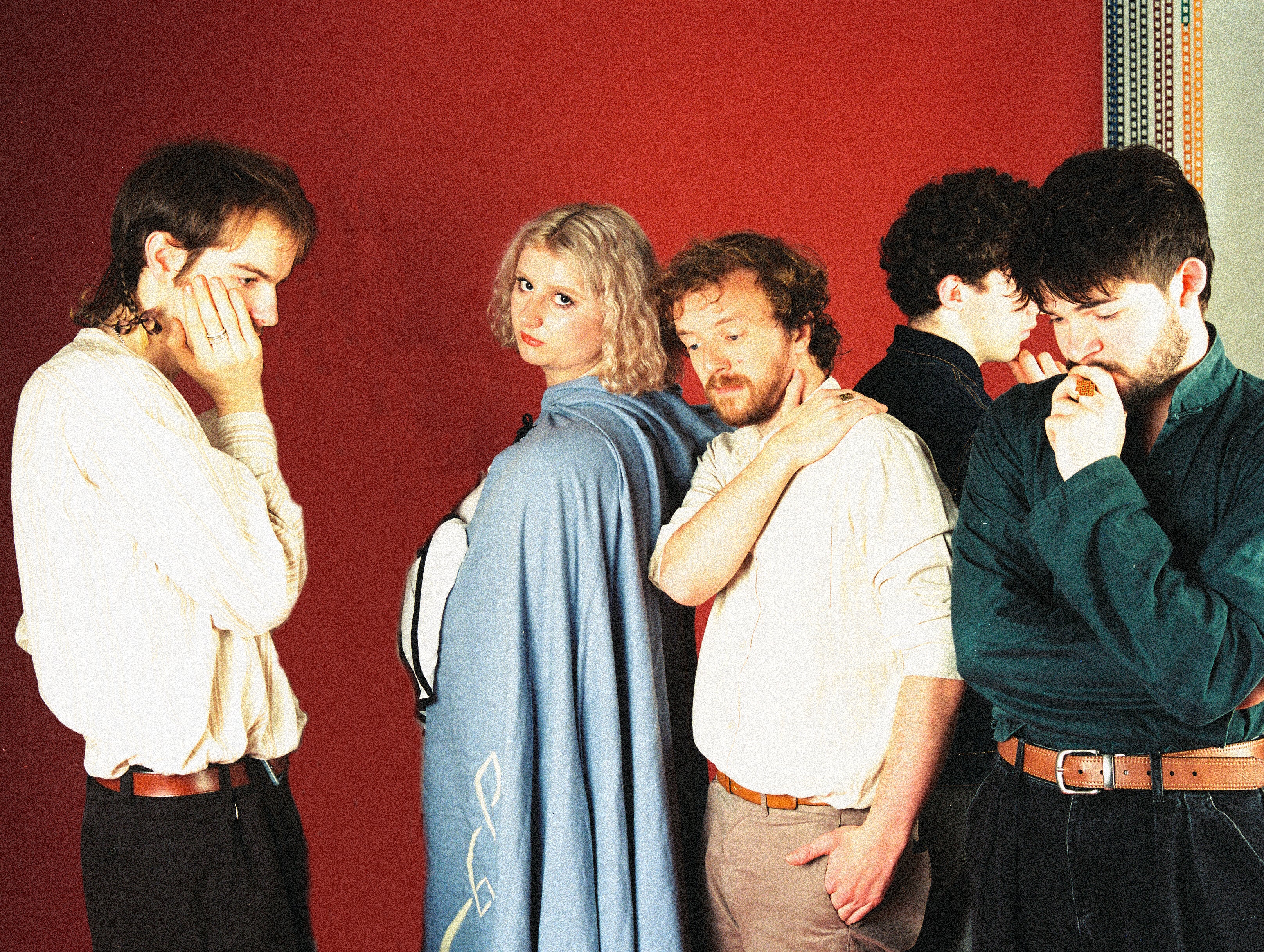 Pebbledash Rocks Manchester's Castle Hotel: An Intimate Night of Alternative Sounds!
