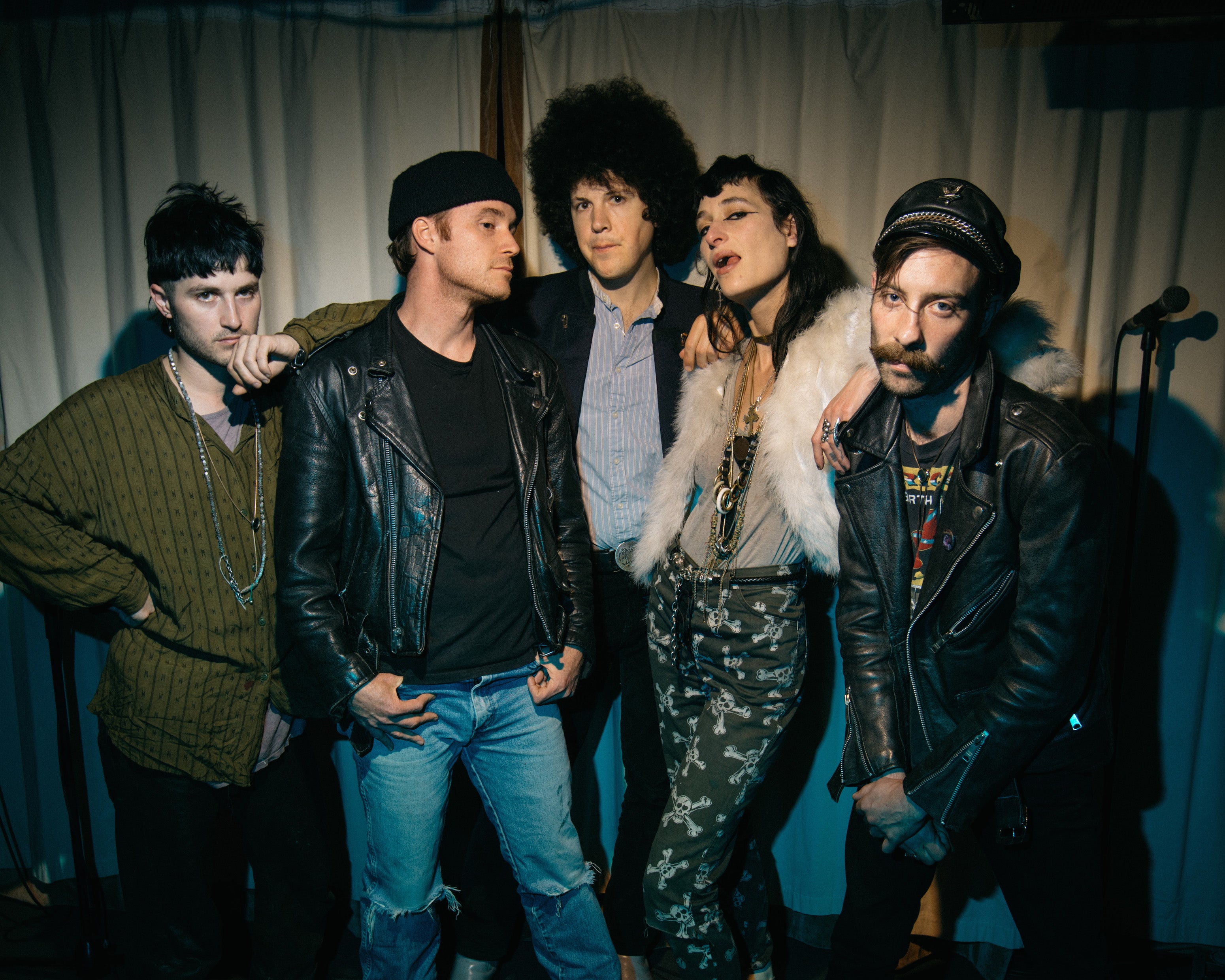Black Lips Unleash Garage Rock Mayhem in Haarlem!