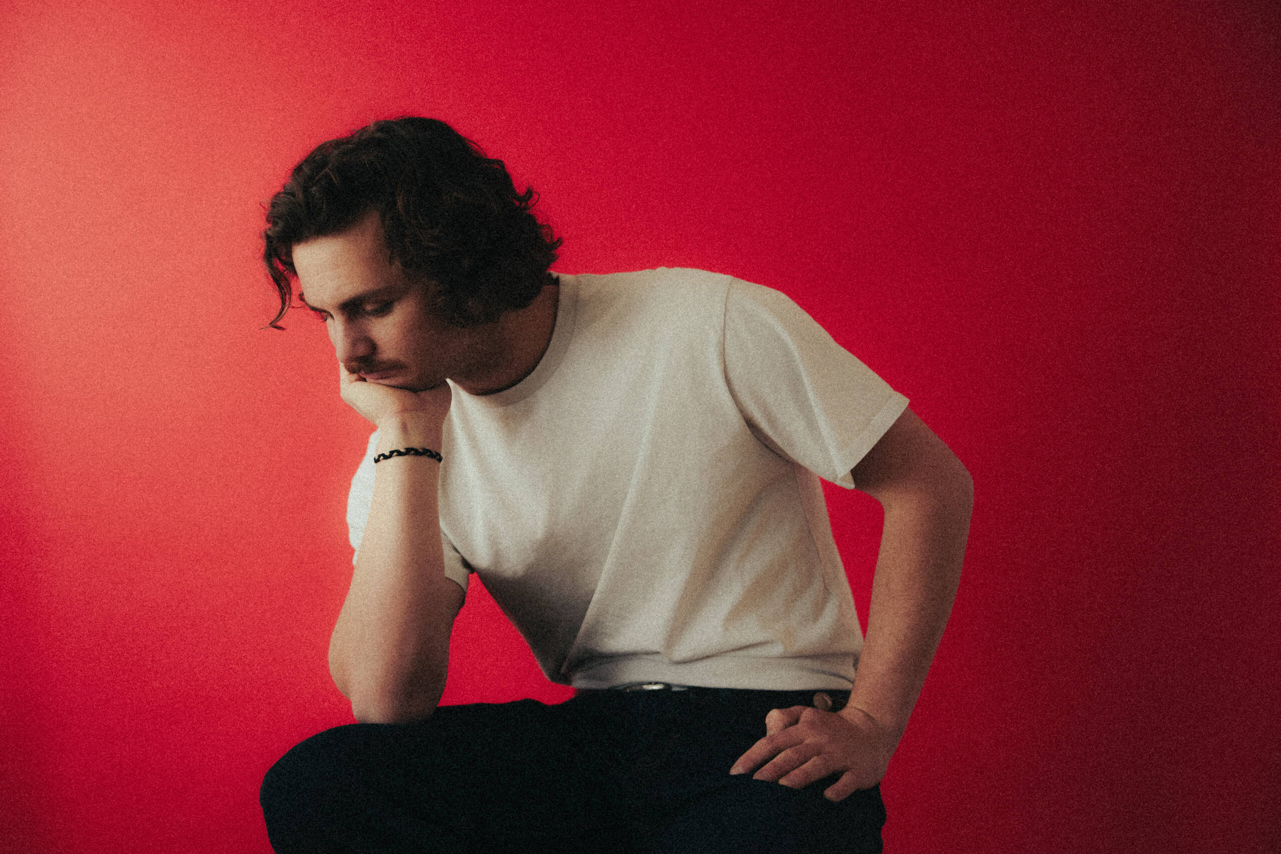 Evan Honer Rocks Manchester: An Unforgettable Night of Indie Anthems!