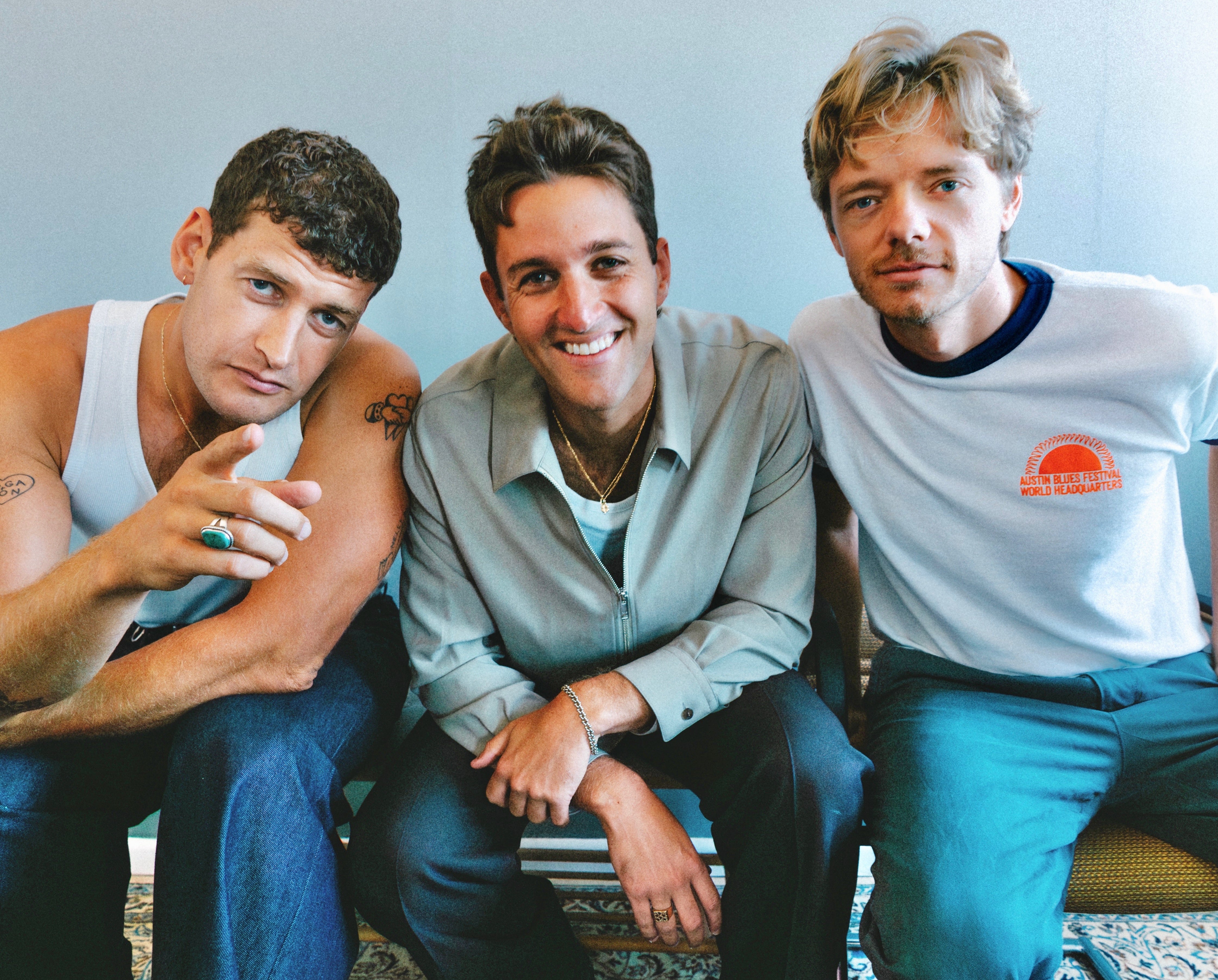 Sons Of The East: Indie-Folk Magic in Zurich's Iconic Volkshaus!
