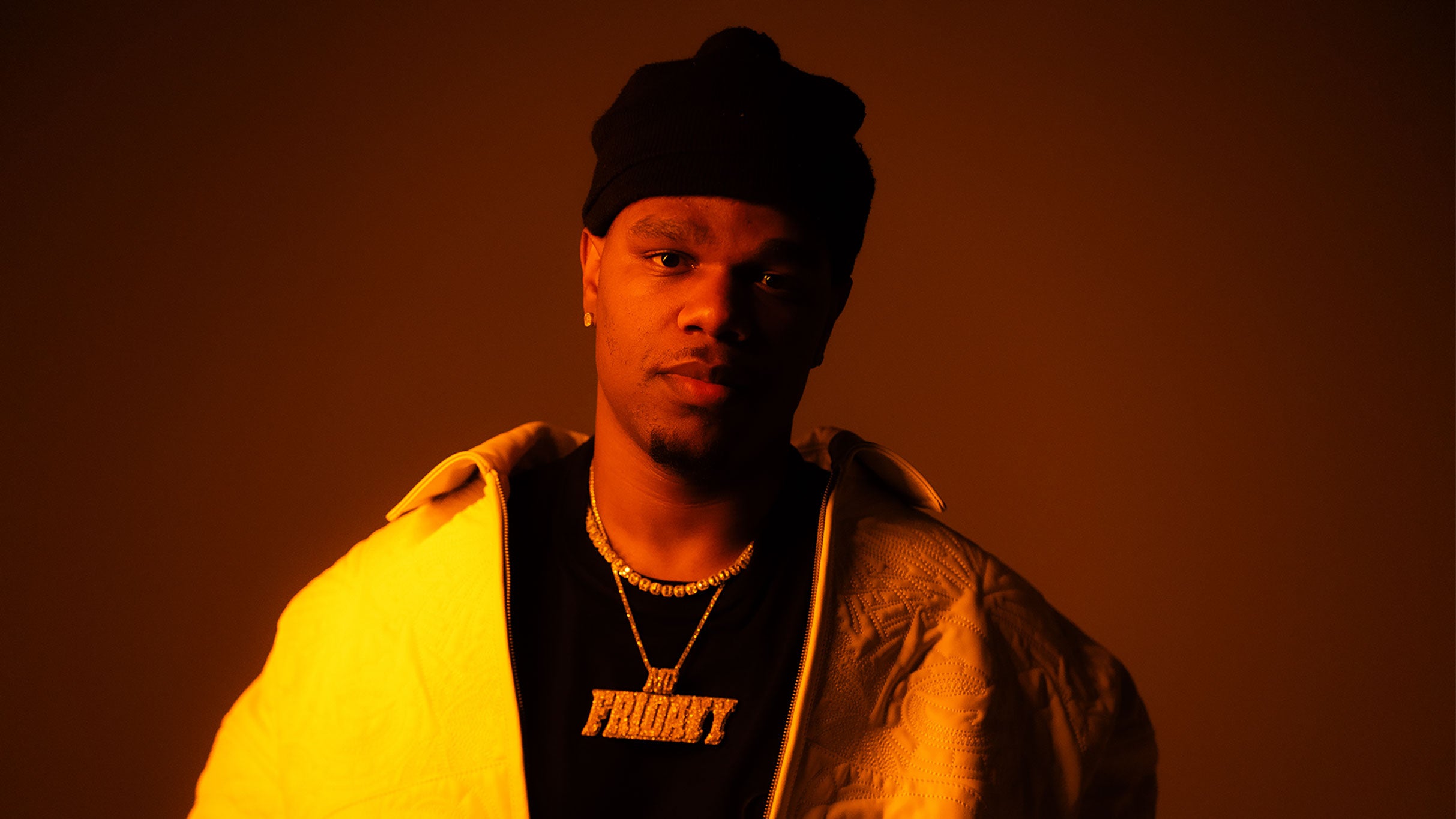FRIDAYY Utrecht: Live R&B Sensation at TivoliVredenburg!