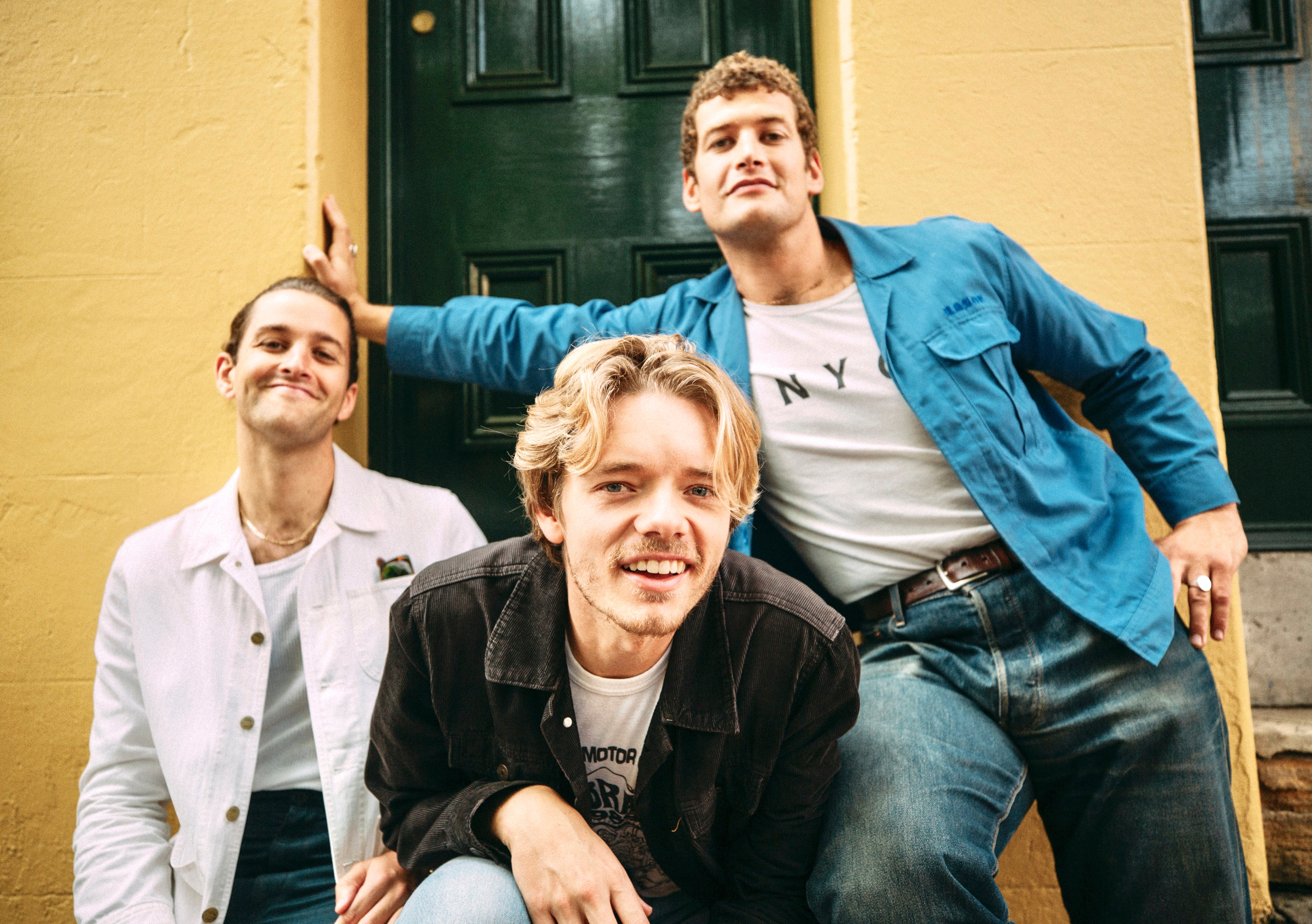 Sons of the East: Melodic Folk at Utrecht's TivoliVredenburg!