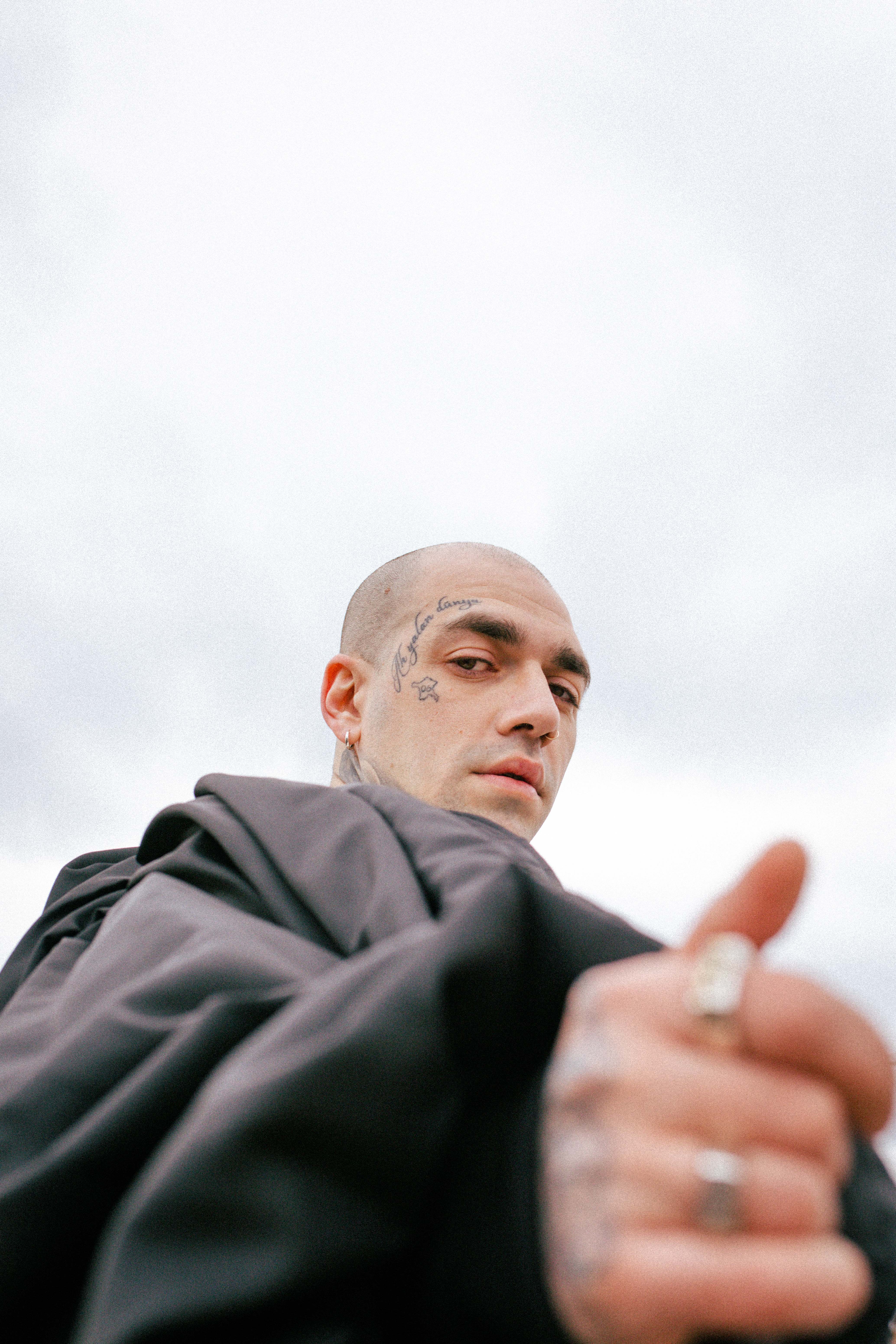Ezhel Live: Manchester's Hip-Hop Heatwave!