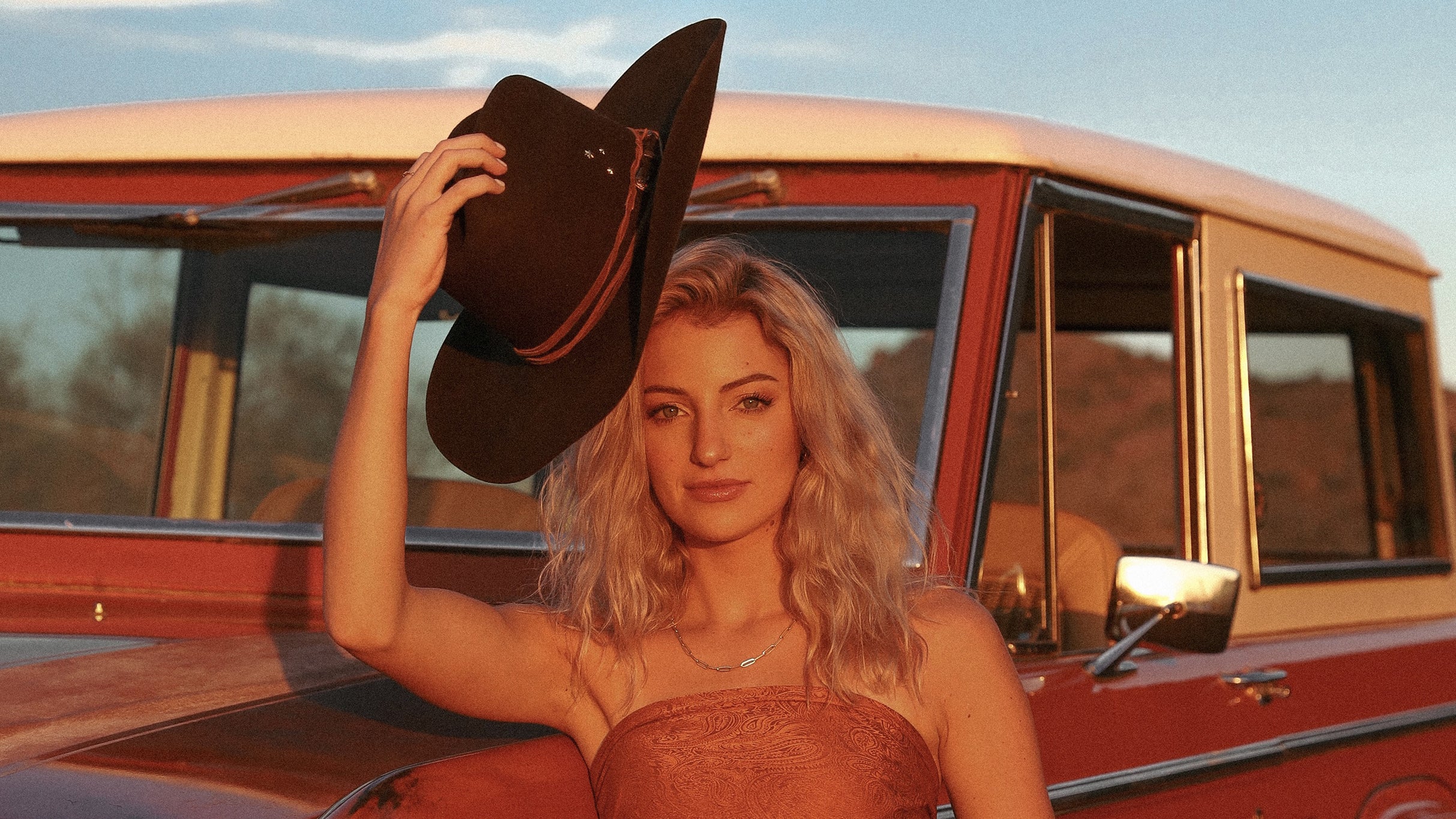 Halle Kearns: Intimate Country Melodies in Manchester