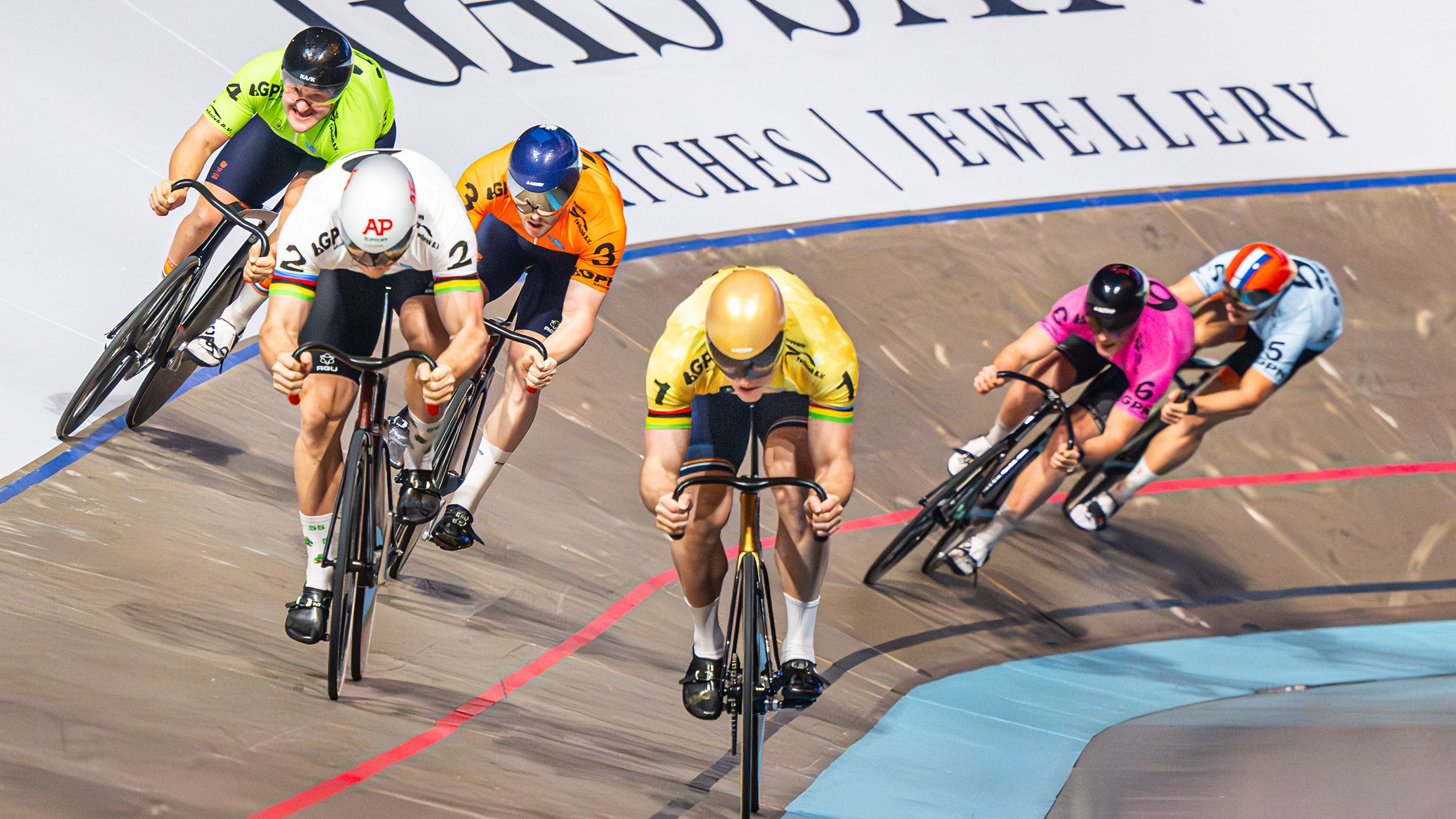 Rotterdam Six Day Spectacle: Sunday Showdown at Ahoy!