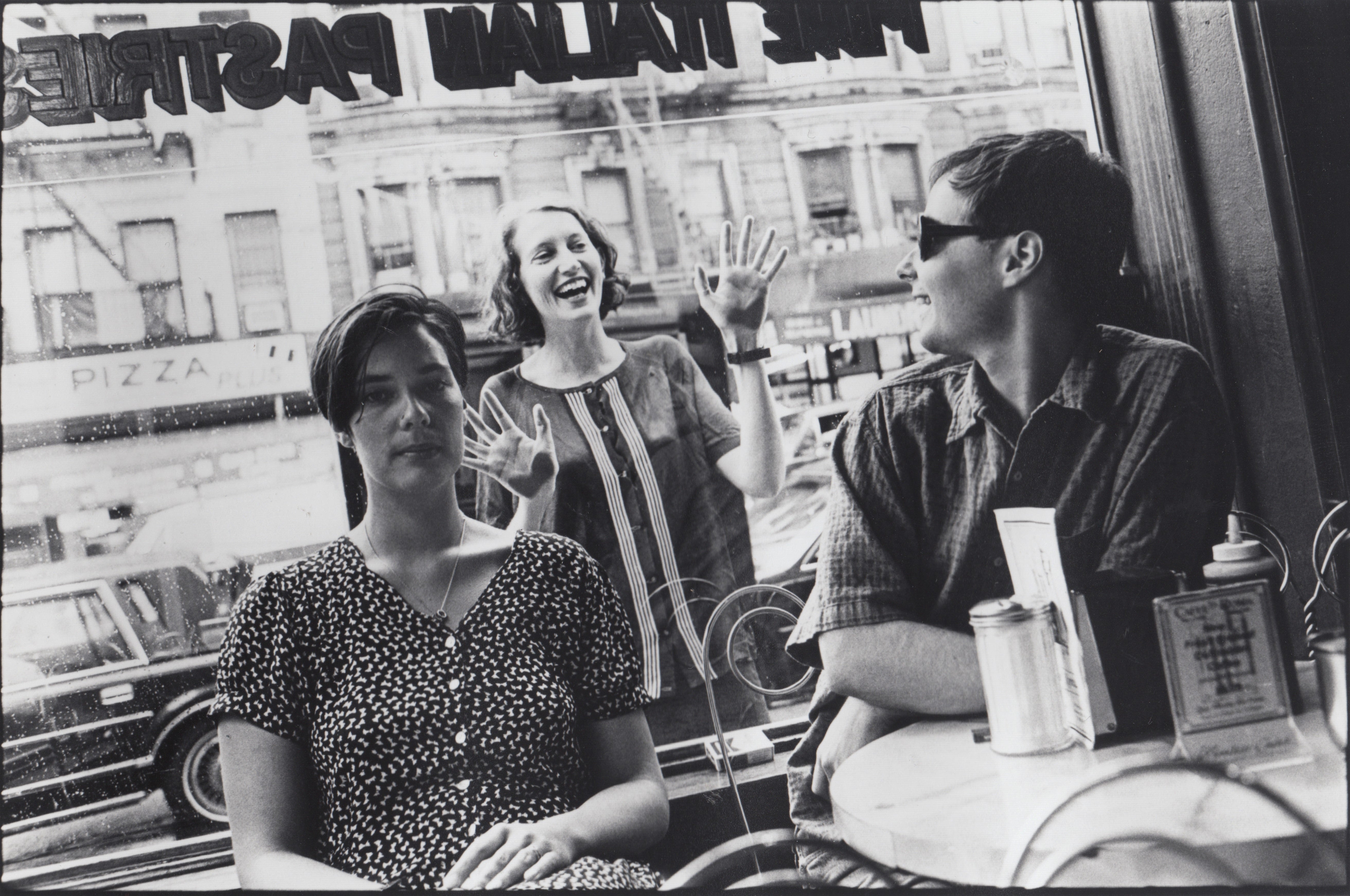 Stereolab: Hypnotic Sounds Invade Oxford's O2 Academy!