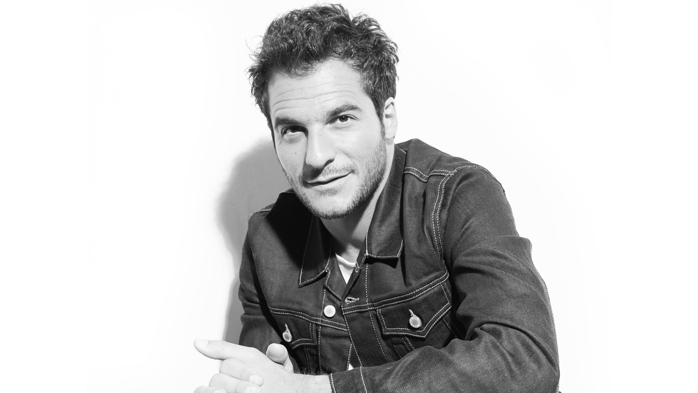 AMIR - C TOUR: Electrifying Strasbourg with French Pop Sensation!
