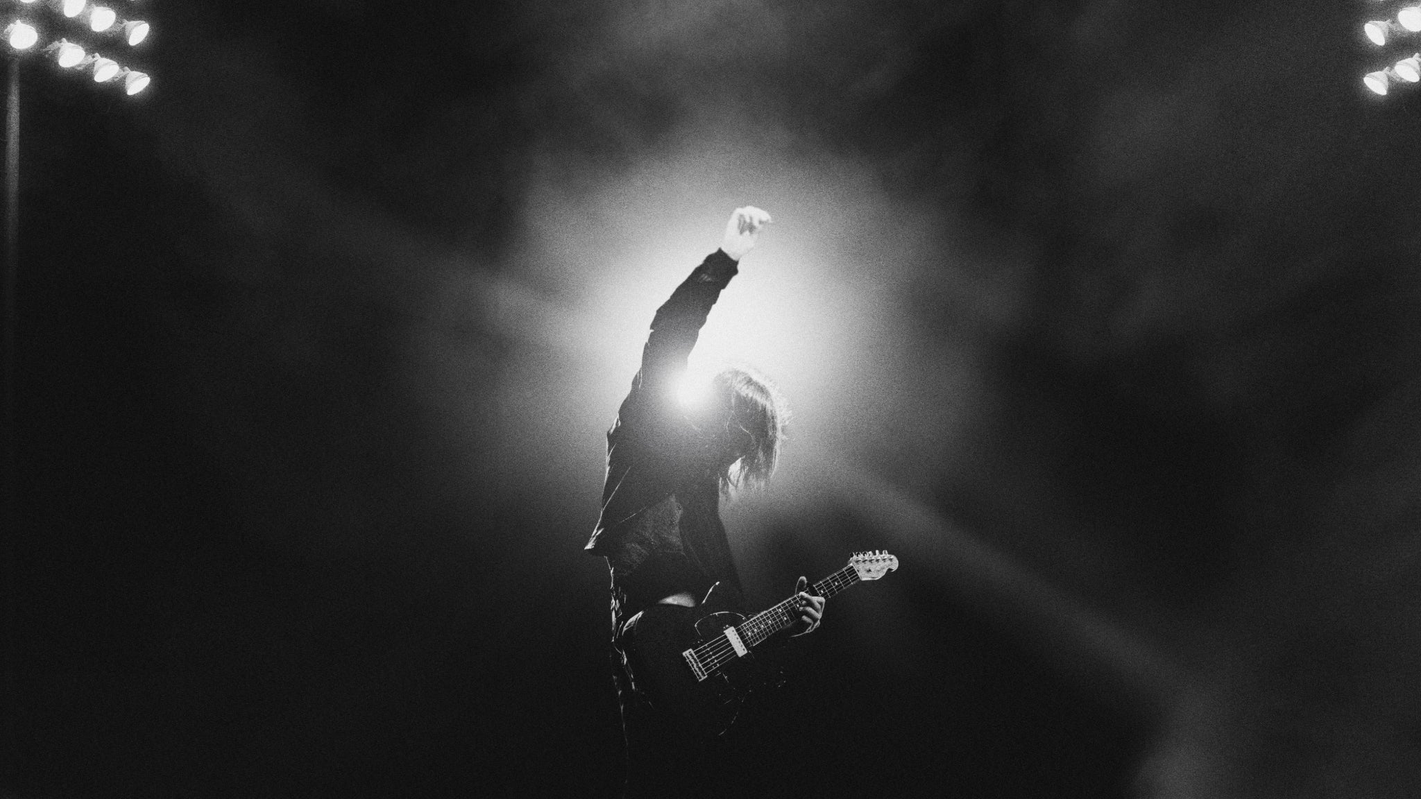 Catfish and the Bottlemen Electrify Cardiff: A Night of Indie Rock Anthems!