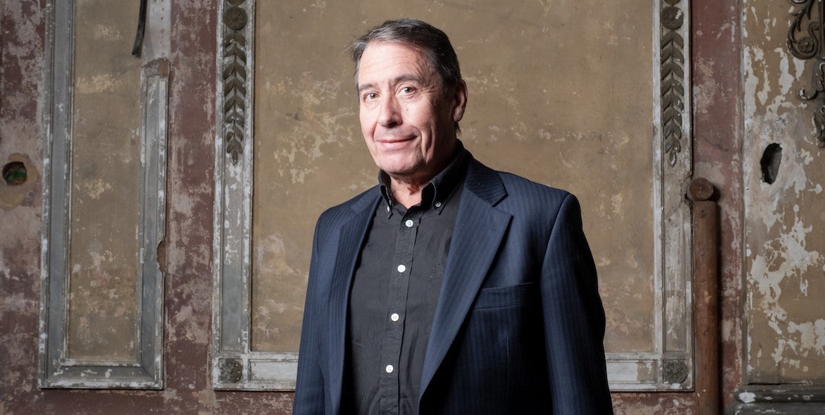 Boogie Woogie Brilliance: Jools Holland's Rhythm & Blues Extravaganza in Oxford!
