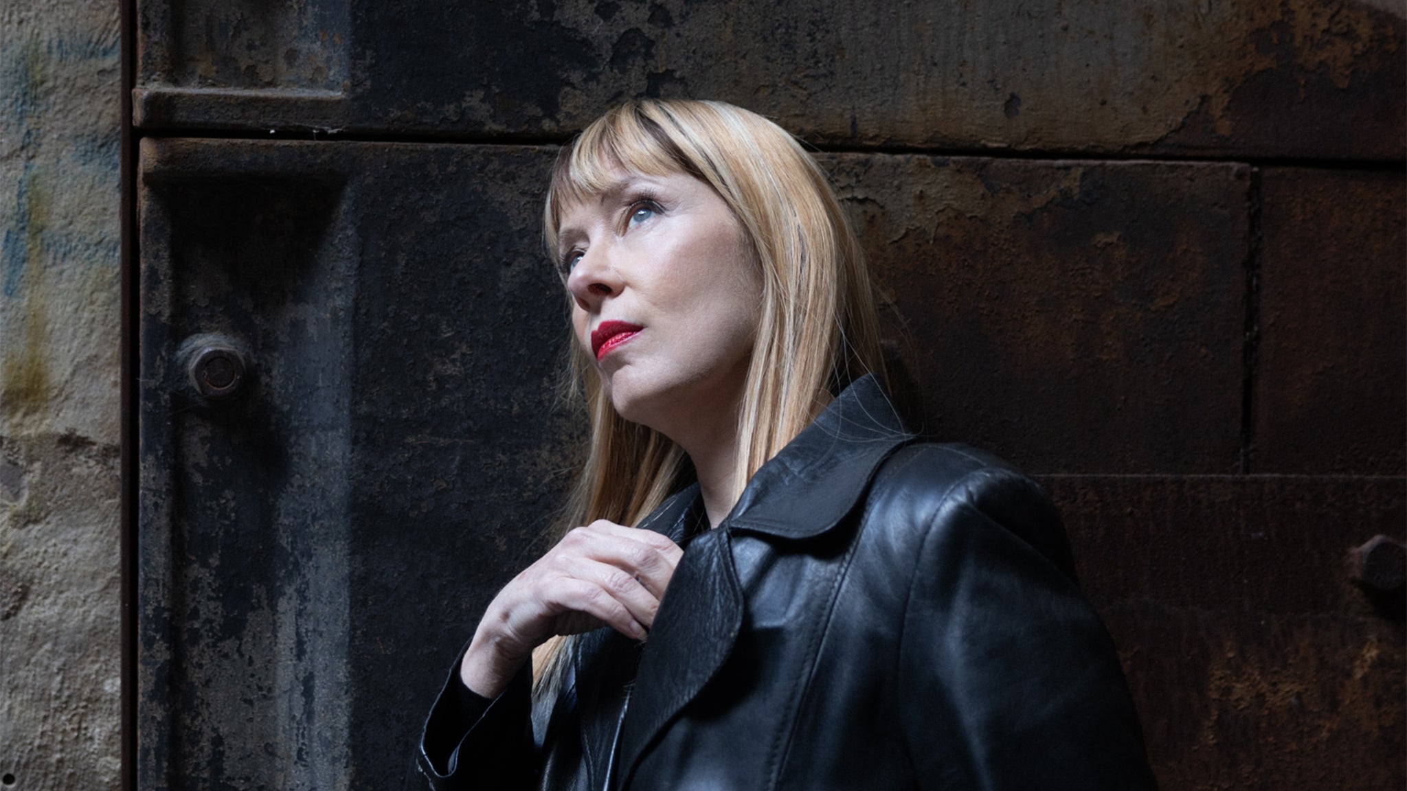 Suzanne Vega: An Acoustic Evening with Angels at Symphony Hall