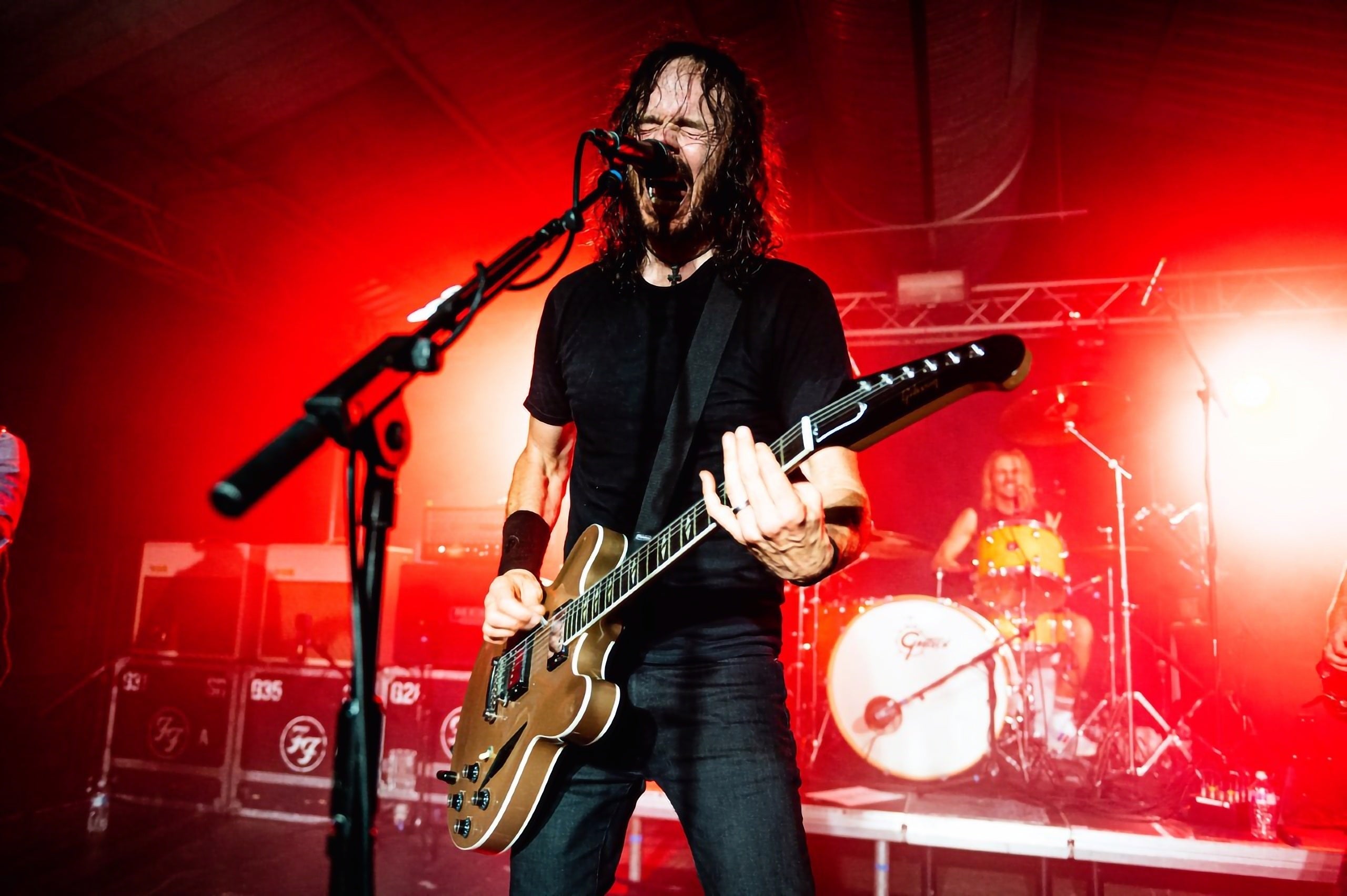 UK Foo Fighters: Unleash the Rock Anthems Live in Bournemouth!
