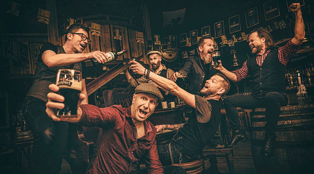 Experience Fiddlers Green Live at Amsterdam's Premier Music Hotspot!