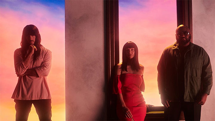 Khruangbin's Sonic Voyage: Live at the Historic Piece Hall!