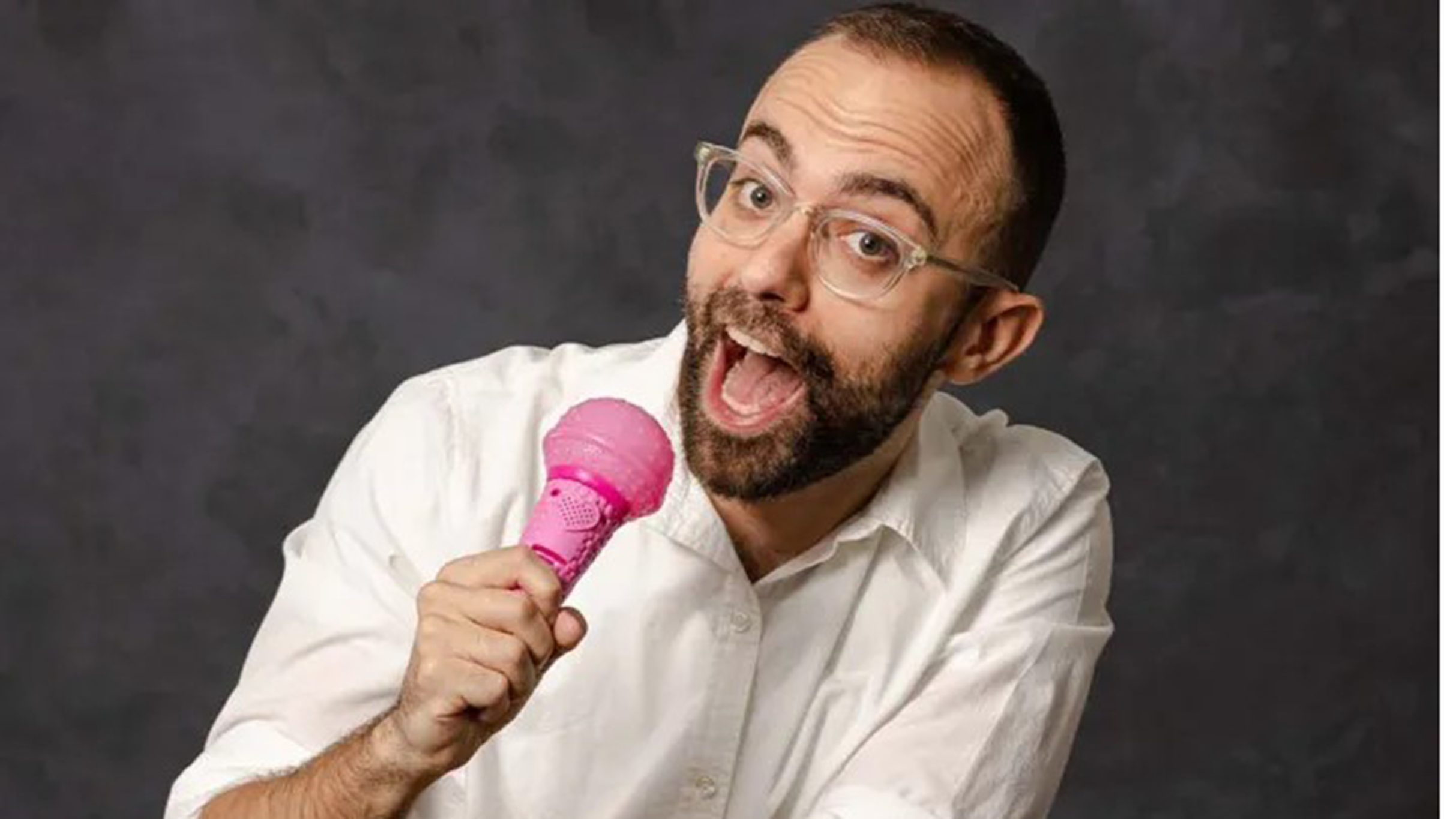 Gus Constantellis: Comedy Showdown at Amsterdam's Boom Chicago!