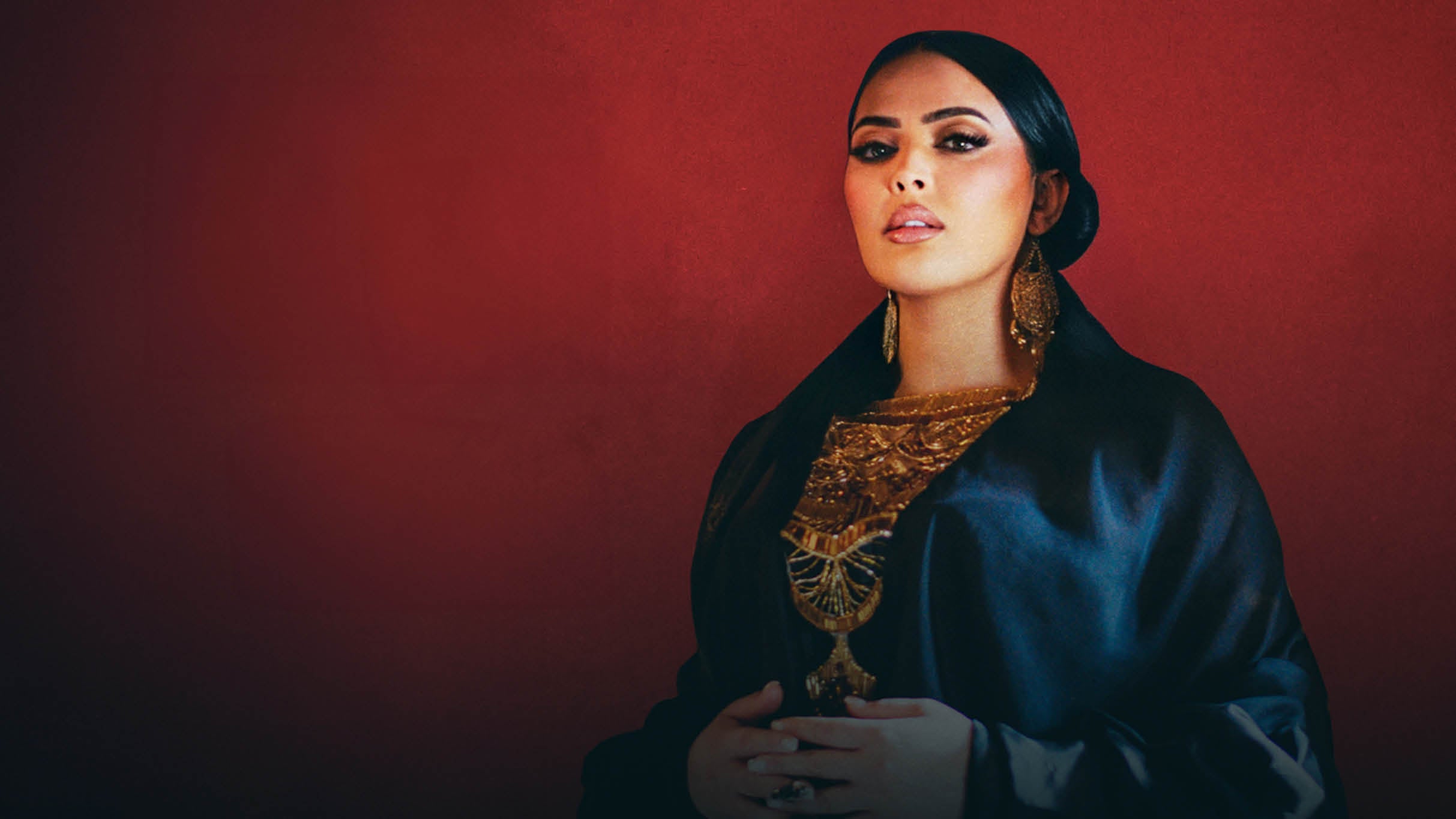 NEJ' Mesmerizes Forest National: A Night of Enchanting Chanson Française!