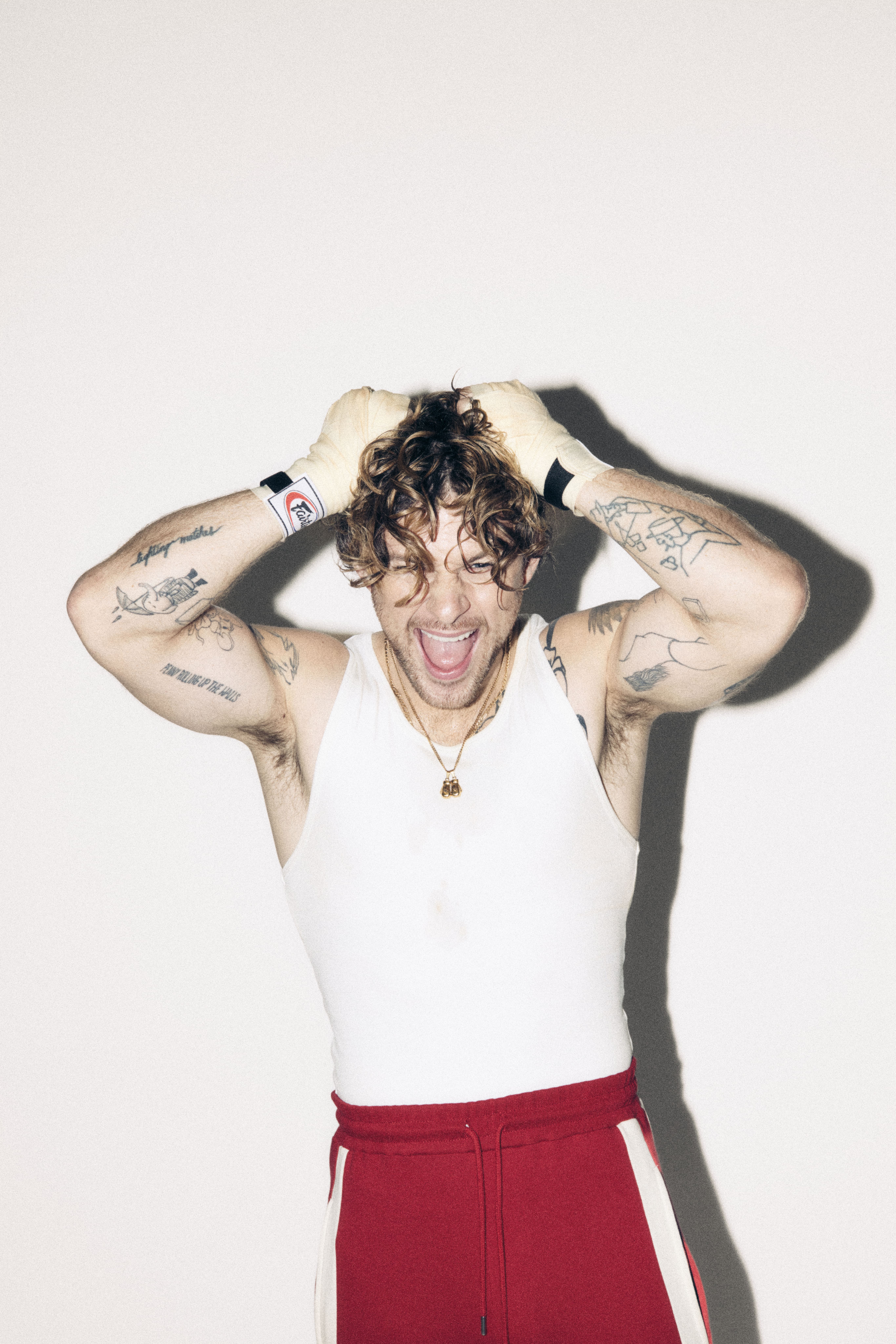 Tom Grennan Rocks Cardiff: A Night of Chart-Topping Hits!